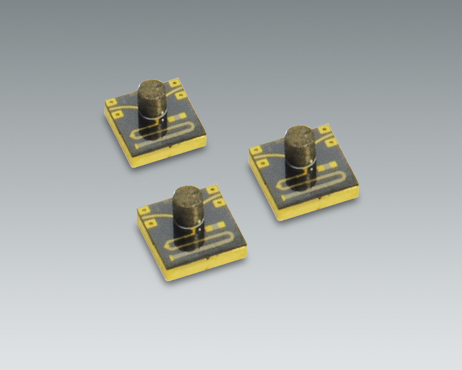 Innovative 30 and 35 GHz Microstrip Isolators Integrate Ferrite with PCB
